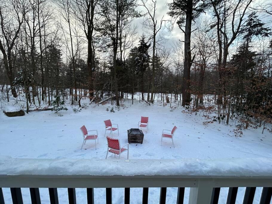 Luxury 4 Bedroom House In Pocono Mountains In Golf Course Near Lake Tobyhanna Екстериор снимка