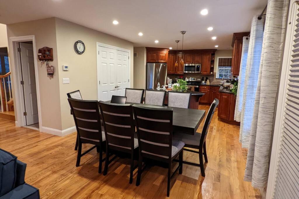 Luxury 4 Bedroom House In Pocono Mountains In Golf Course Near Lake Tobyhanna Екстериор снимка