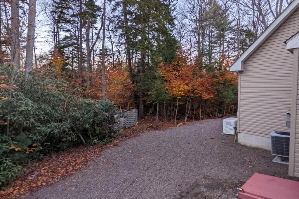 Luxury 4 Bedroom House In Pocono Mountains In Golf Course Near Lake Tobyhanna Екстериор снимка