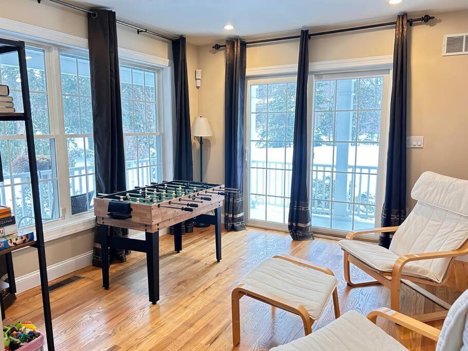 Luxury 4 Bedroom House In Pocono Mountains In Golf Course Near Lake Tobyhanna Екстериор снимка
