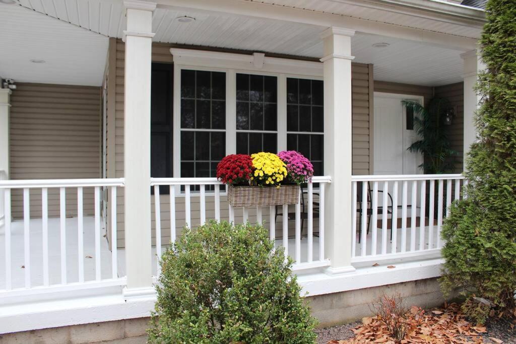 Luxury 4 Bedroom House In Pocono Mountains In Golf Course Near Lake Tobyhanna Екстериор снимка